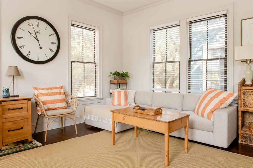 Elegant Sunlit Home With Private Rooftop Oasis Charleston Luaran gambar